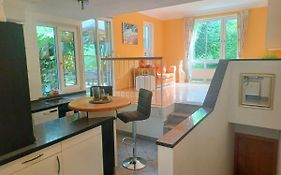 Exklusive Ferienwohnung Mit Garten - Naehe Messe